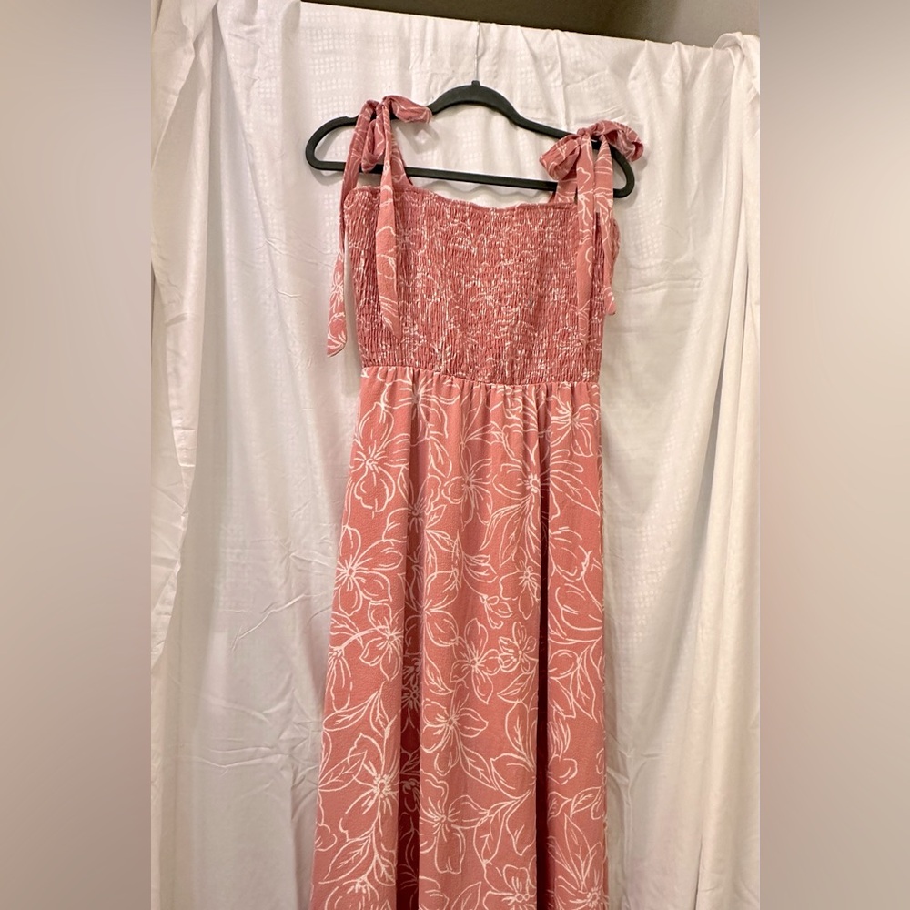 Bow tie shoulder dress